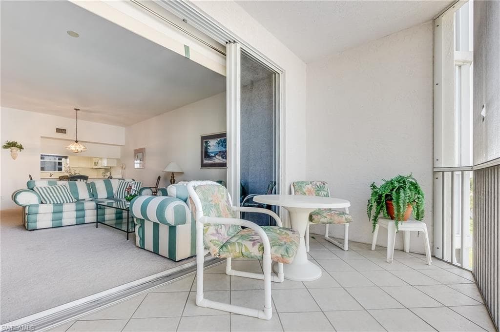 4351 Bay Beach LN 332-18