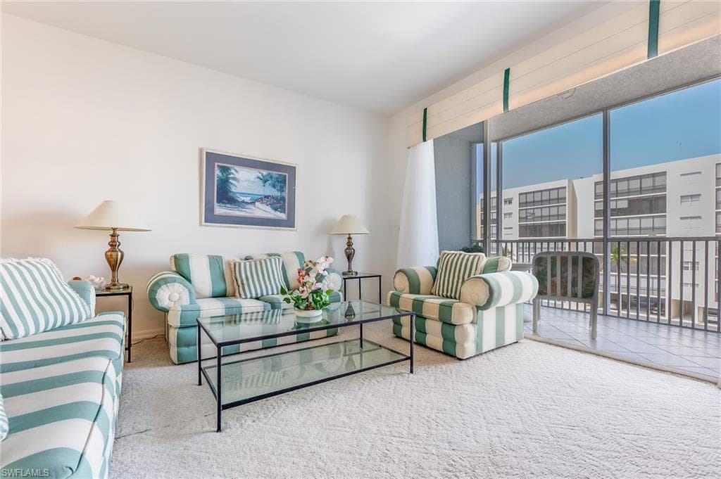 4351 Bay Beach LN 332-3