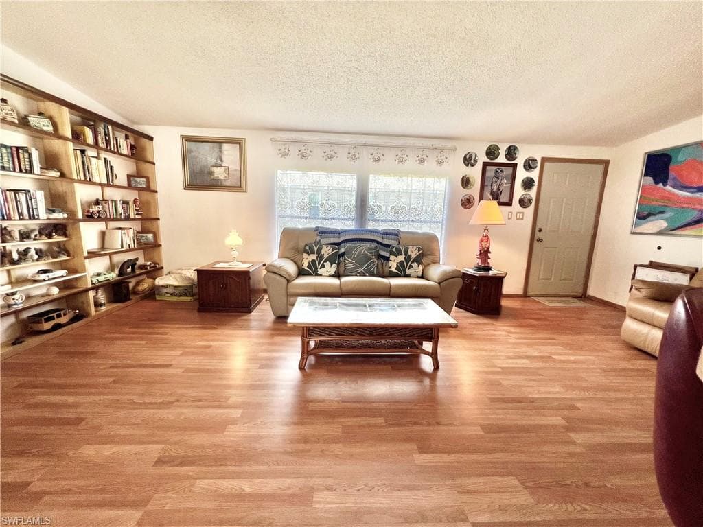 573 Cape Florida LN-16