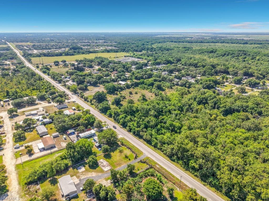 LAKE TRAFFORD RD-14