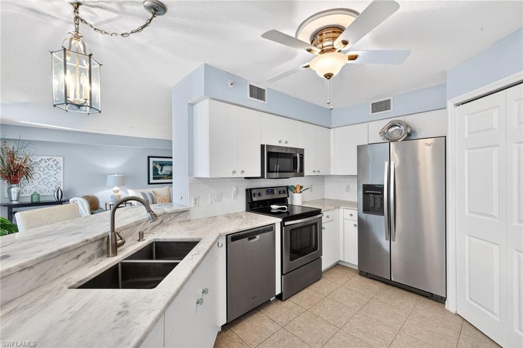 28851 Bermuda Lago CT 104-22