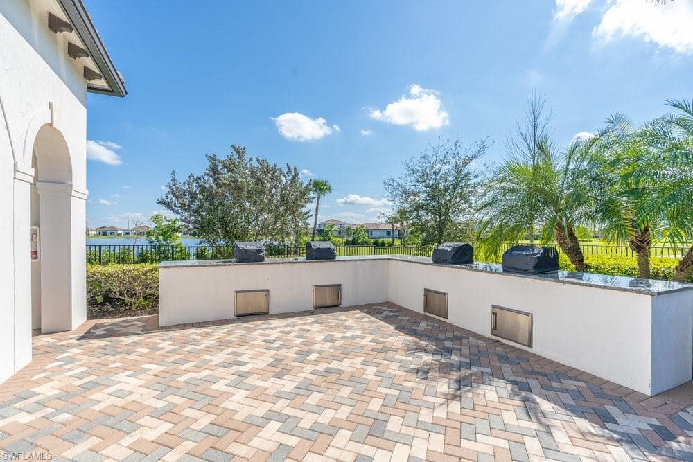 5467 Ferris AVE-25