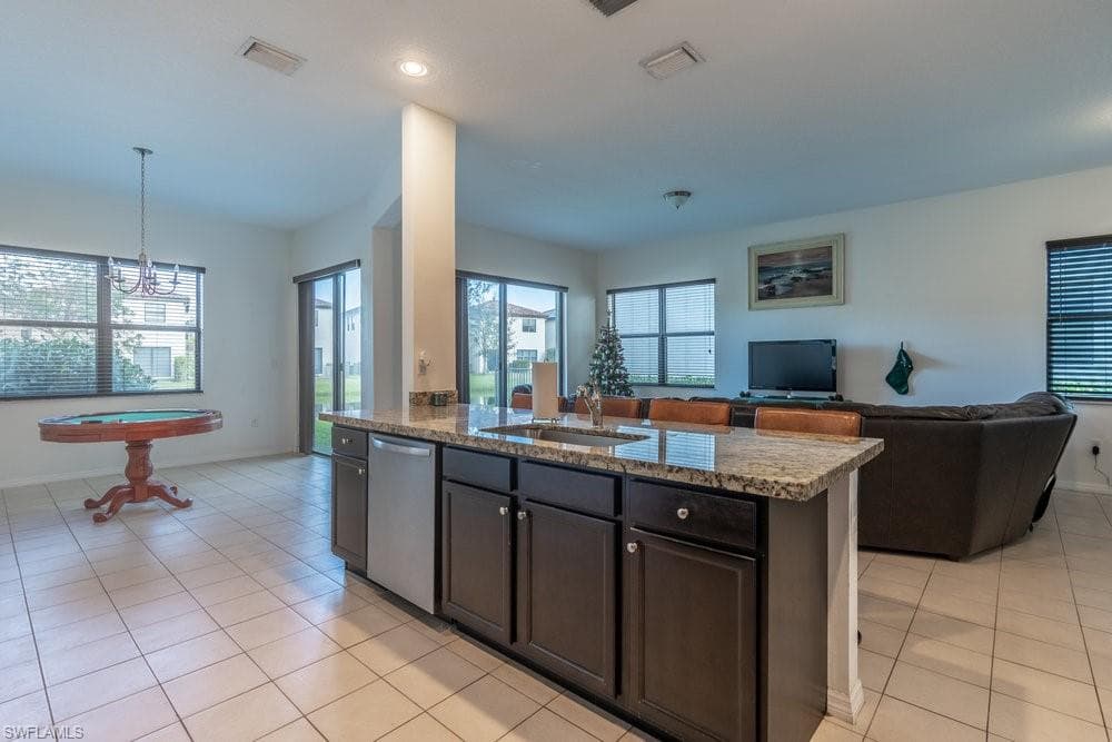 5467 Ferris AVE-6