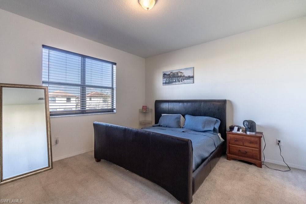 5467 Ferris AVE-14