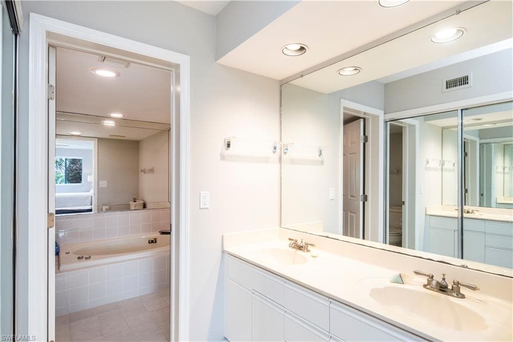 360 Horse Creek DR 303-16