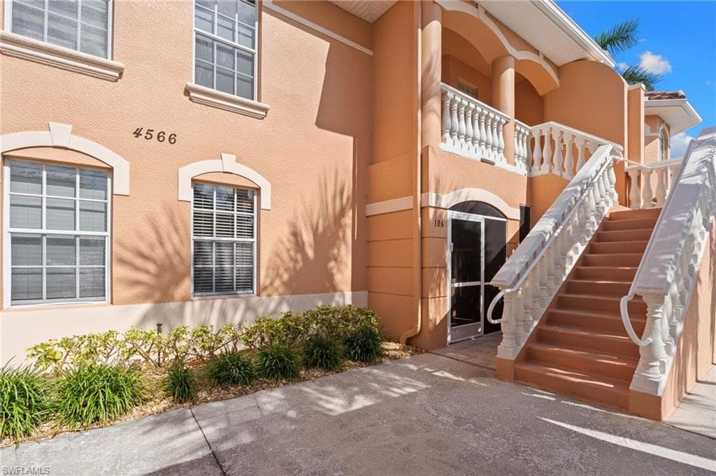 4566 SE 5th PL 106-2