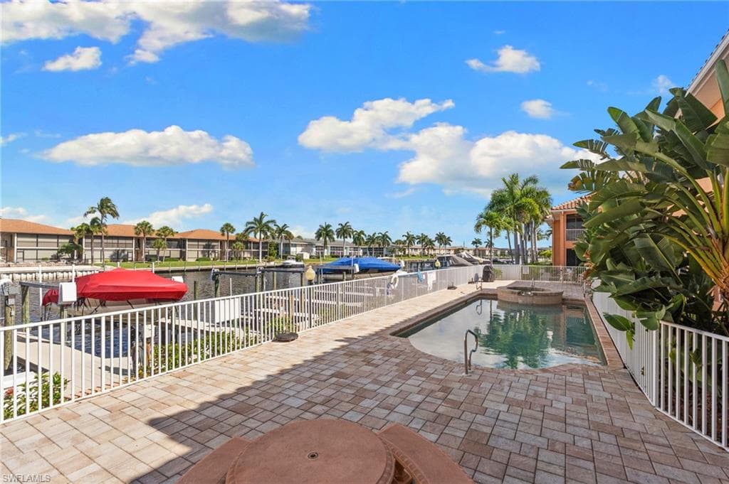 4566 SE 5th PL 106-36