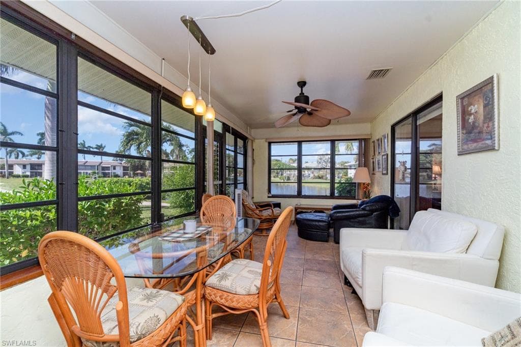 7151 Blanquilla CT-15