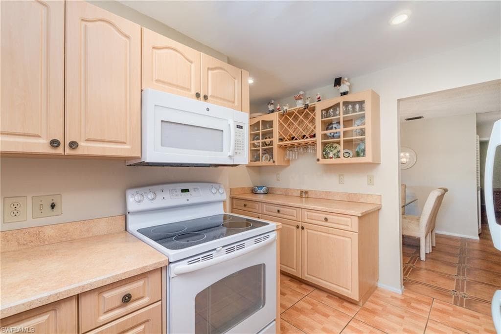 7151 Blanquilla CT-11