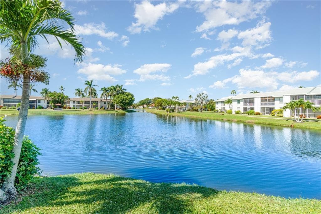 7151 Blanquilla CT-2
