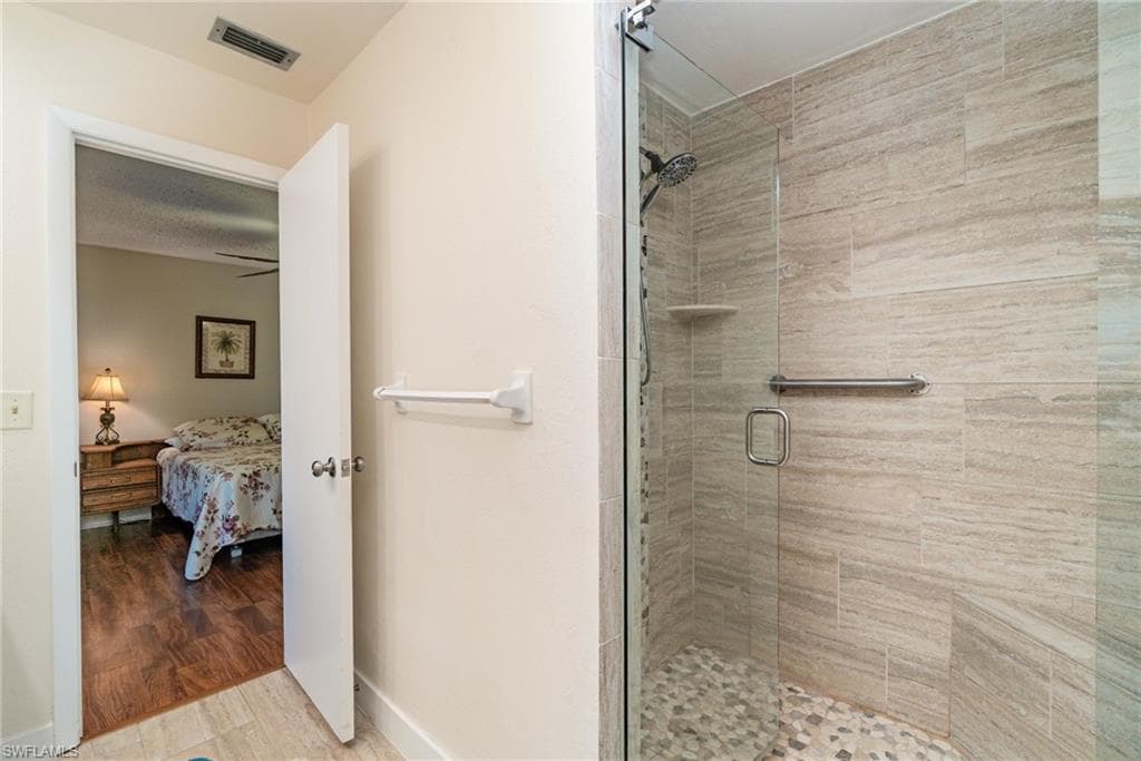 7151 Blanquilla CT-19