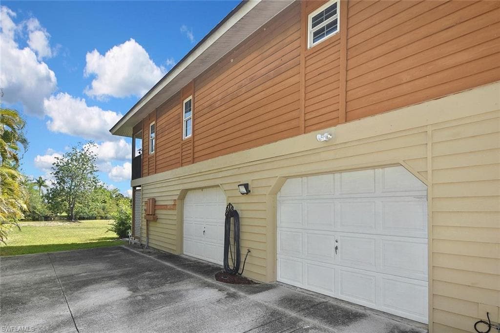 7226 Hendry Creek DR-37