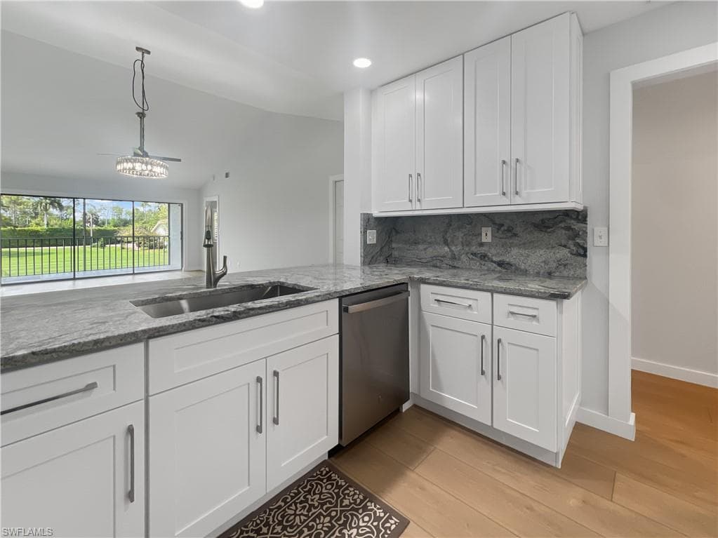 5908 Cranbrook WAY I202-7