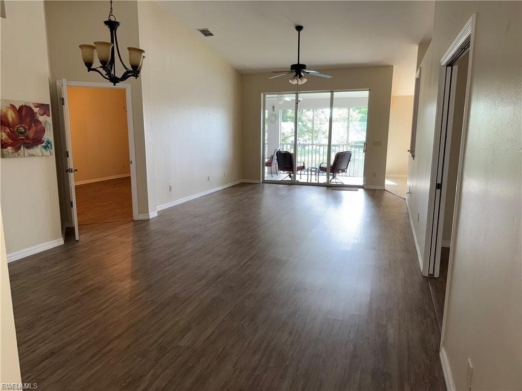 14860 Crystal Cove CT 304-10