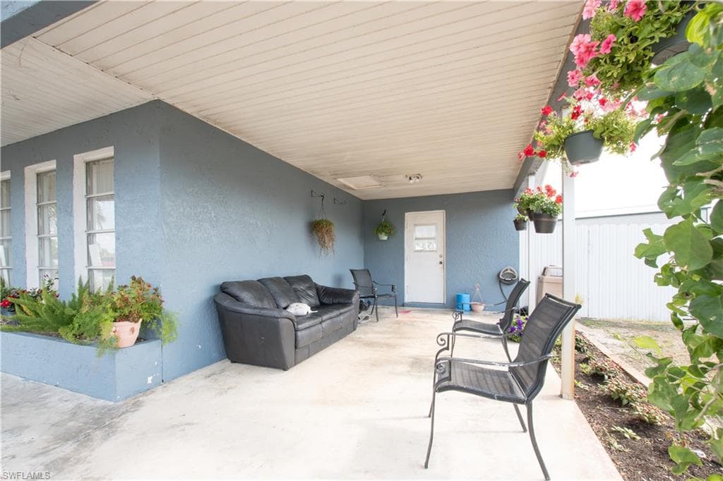 109 Durland AVE-1