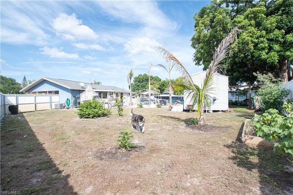 109 Durland AVE-29