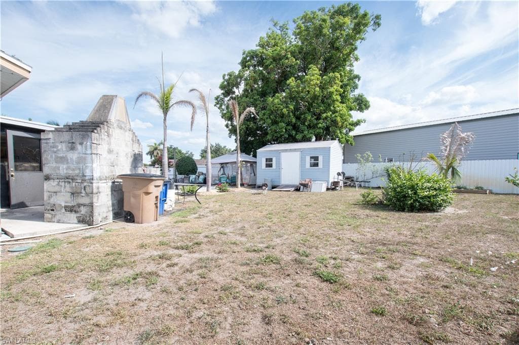 109 Durland AVE-28