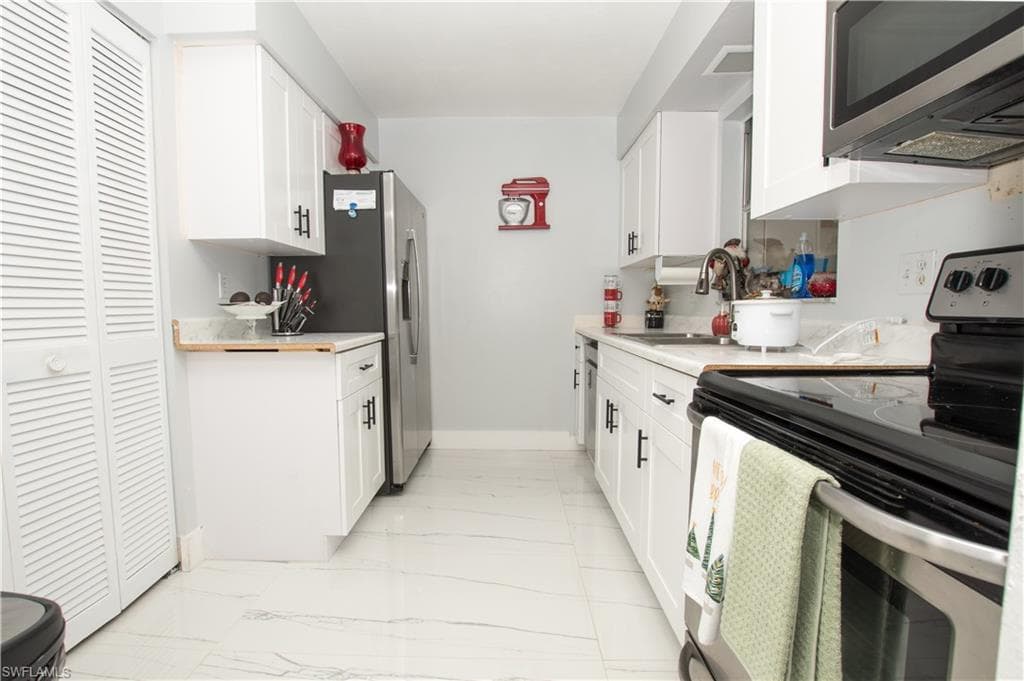 109 Durland AVE-7