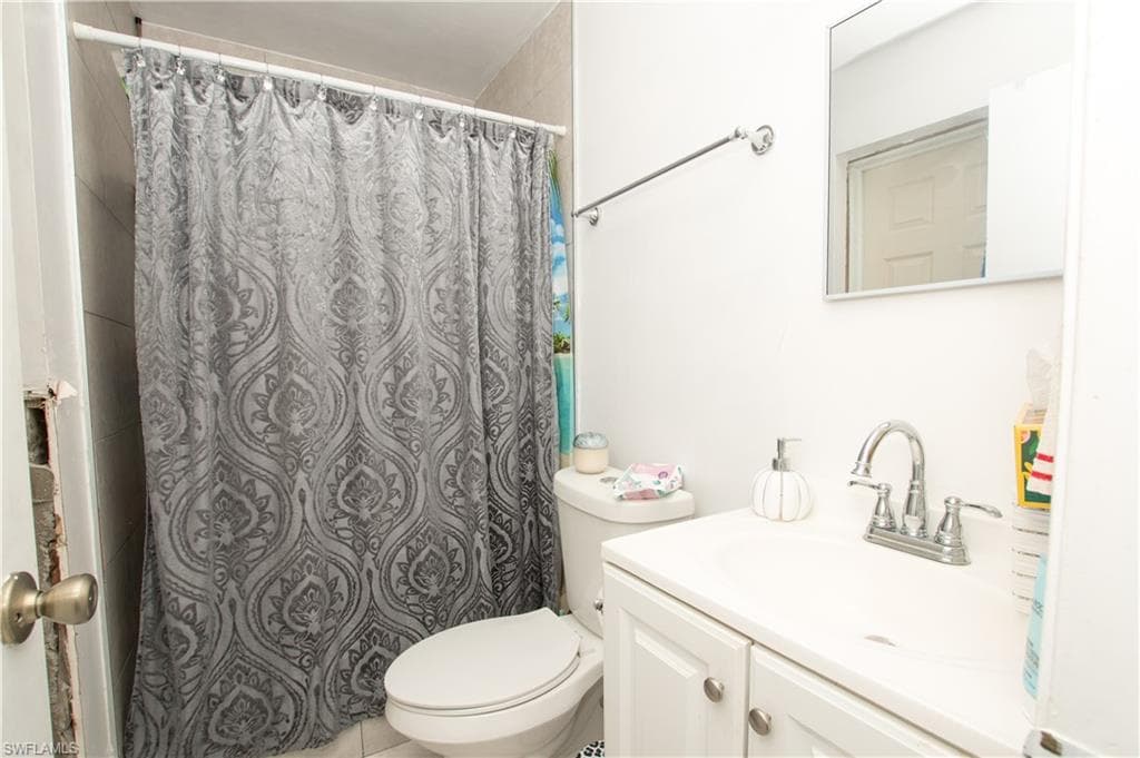 109 Durland AVE-24