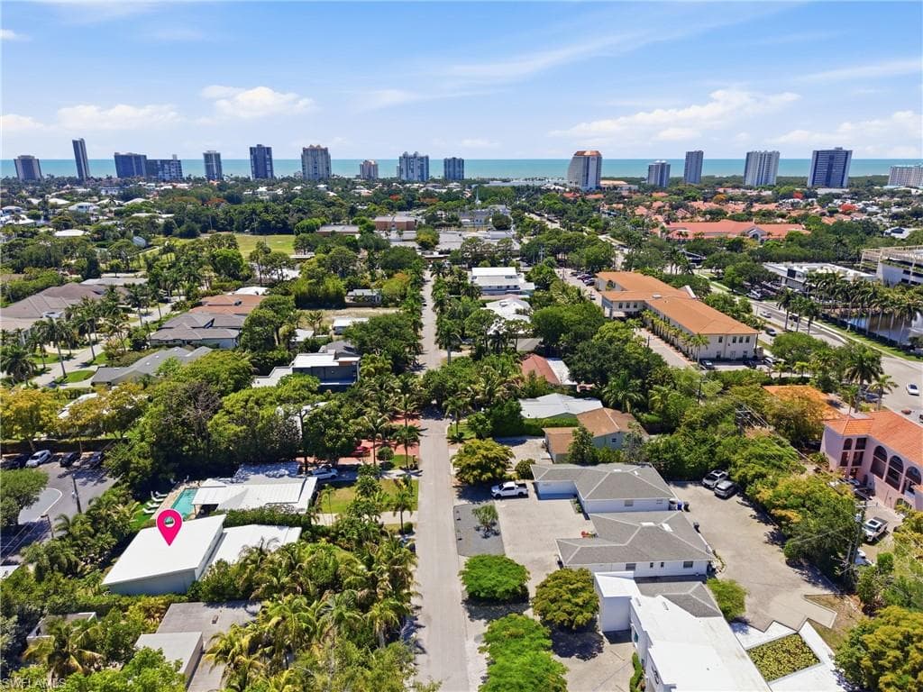 840 Myrtle TER-42