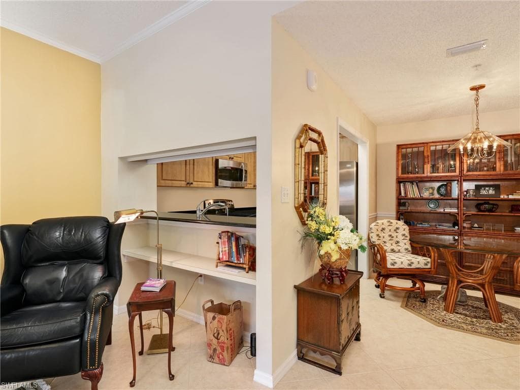 900 Arbor Lake DR 9-103-2