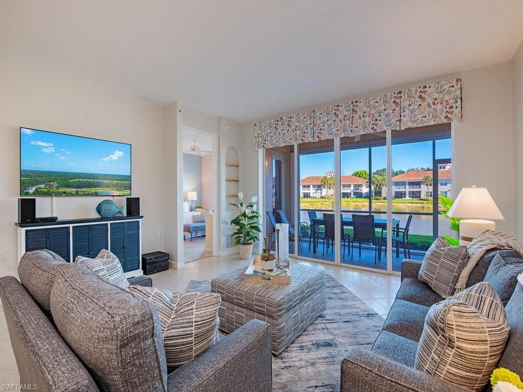 3049 Driftwood WAY 3803-1