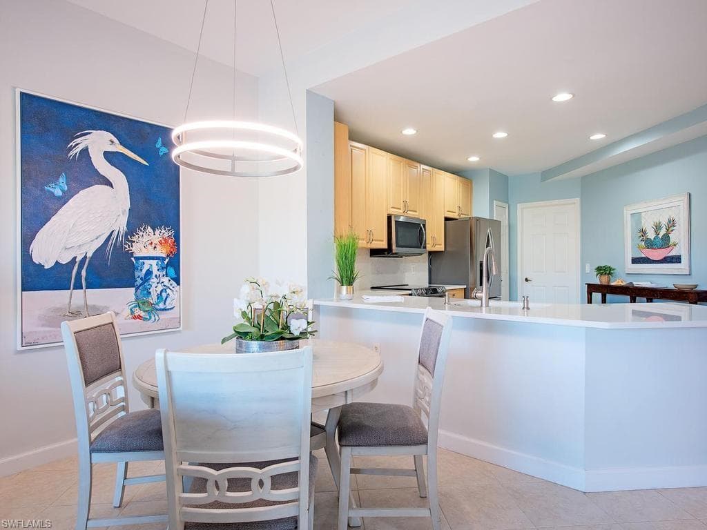 3049 Driftwood WAY 3803-5