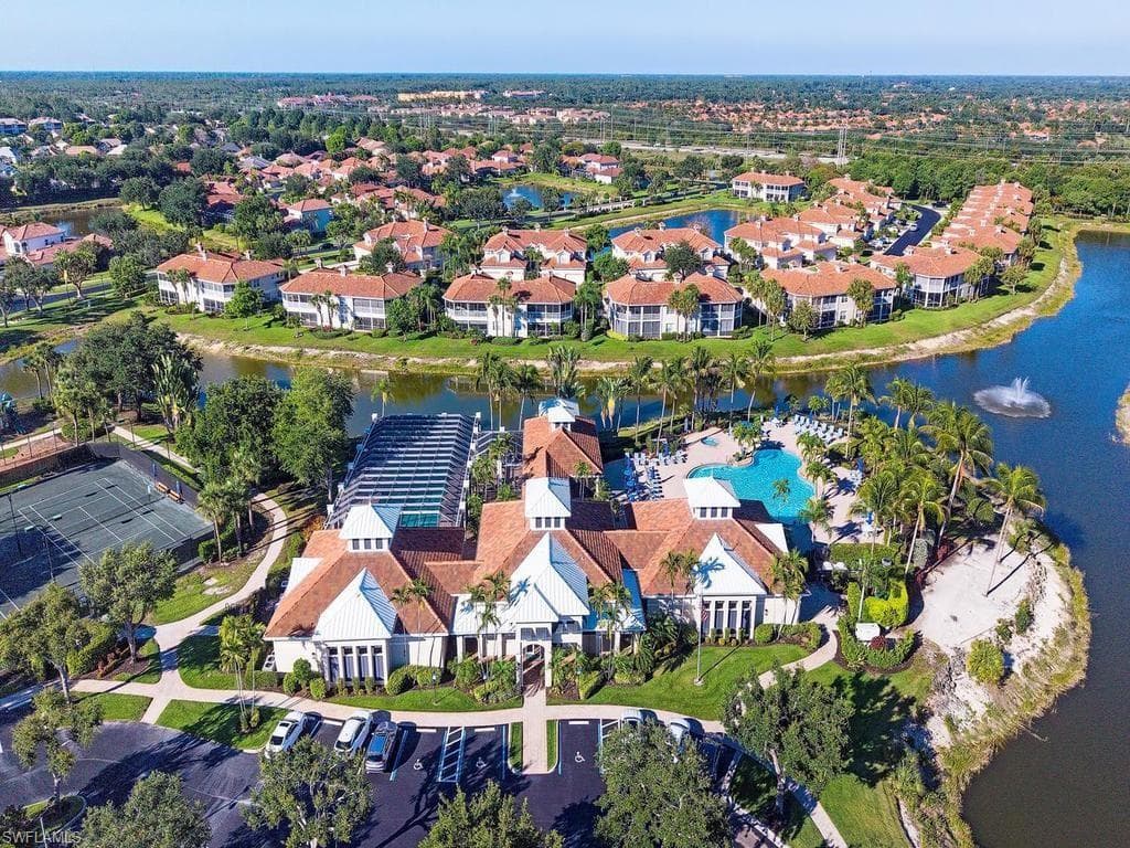 3049 Driftwood WAY 3803-14