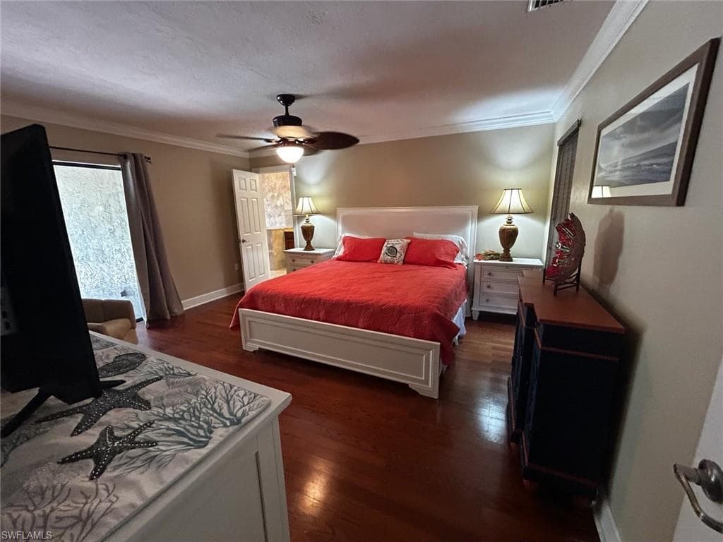 12501 Barrington CT-6