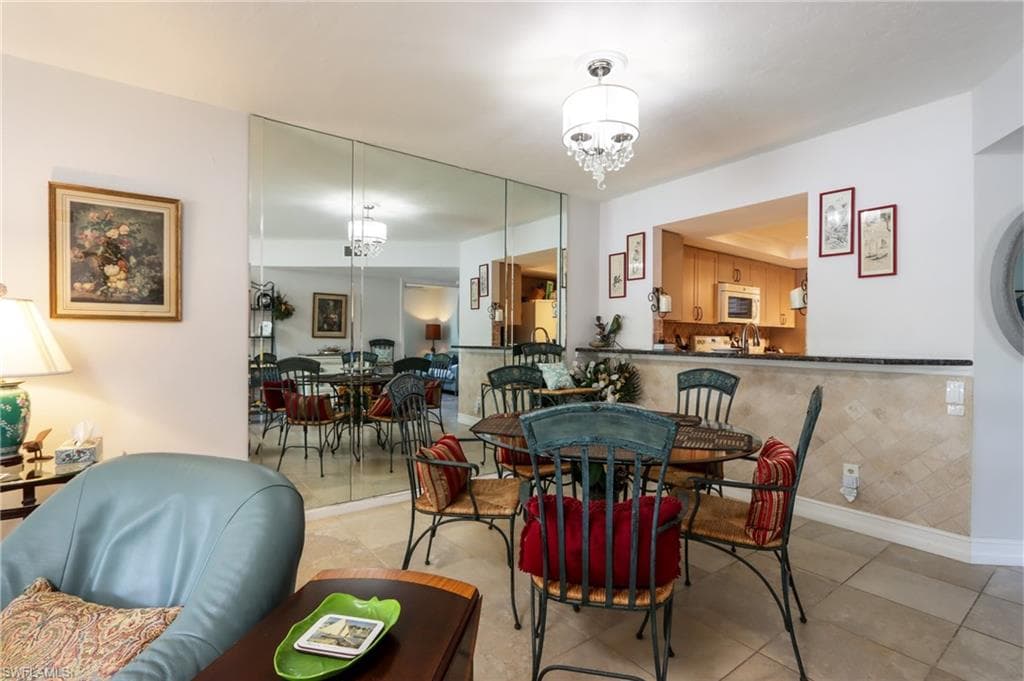 505 Lake Louise CIR 101-7