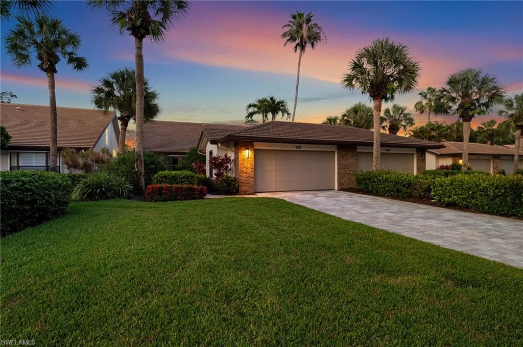 152 Cypress View DR C25-26