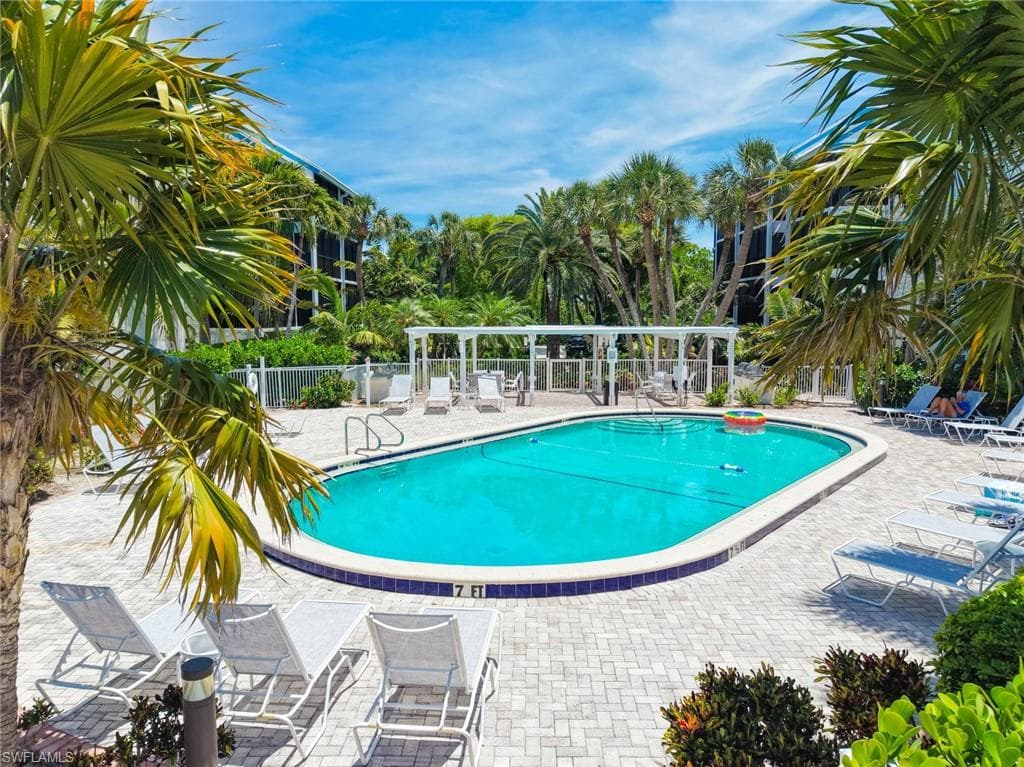 3114 Tennis Villas-37