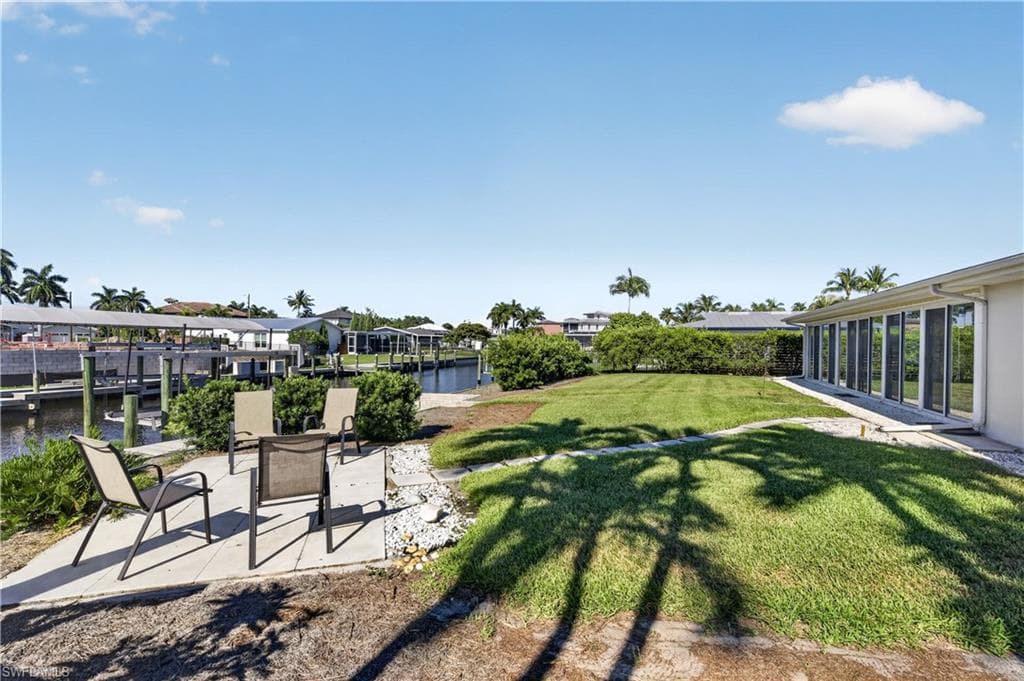 397 Parkway CT-41