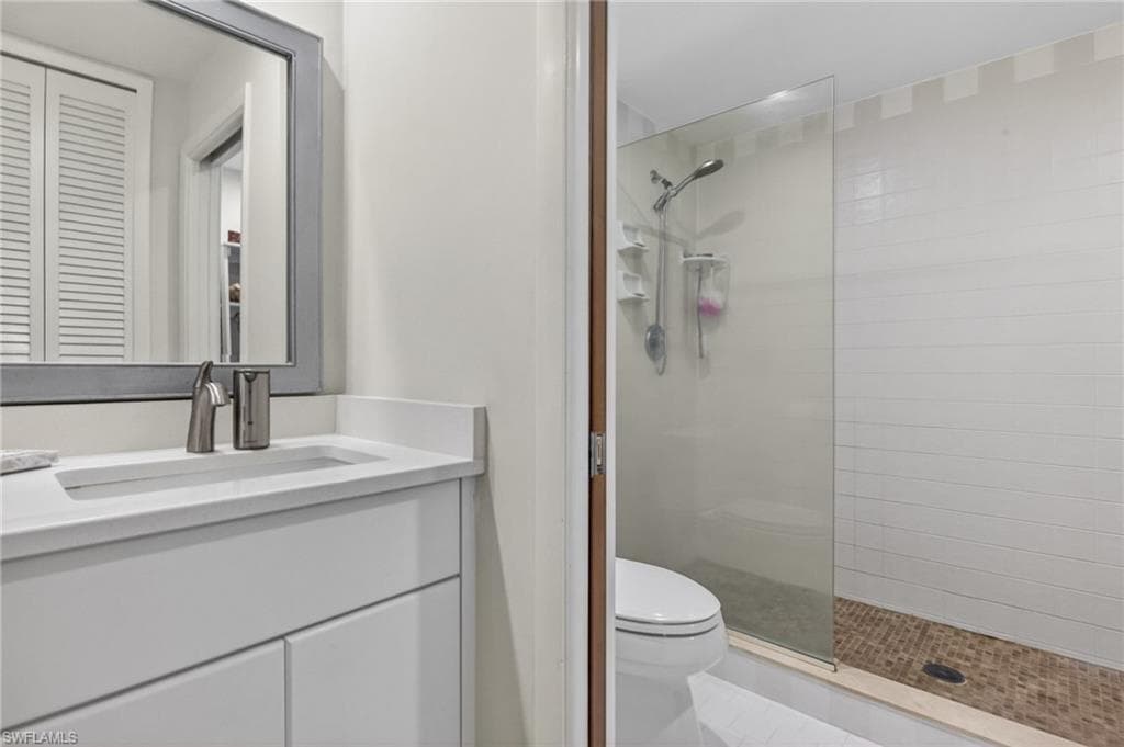 397 Parkway CT-31