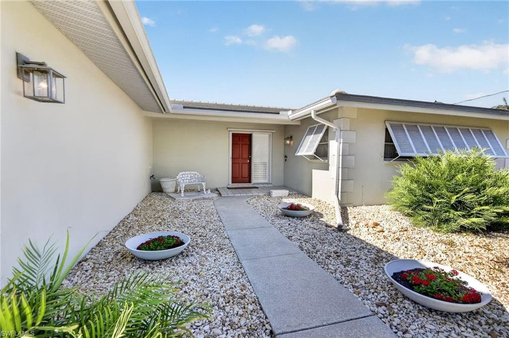 397 Parkway CT-9