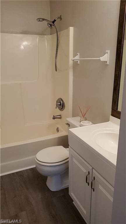 27599 Lime ST-15