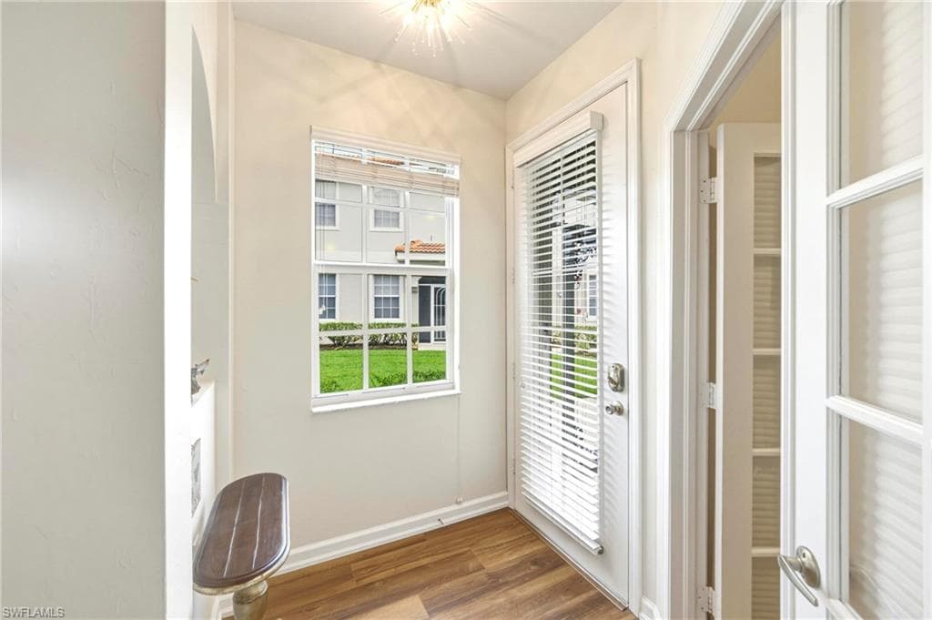 3053 Driftwood WAY 3907-1