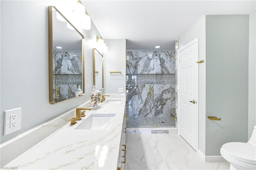 3053 Driftwood WAY 3907-13
