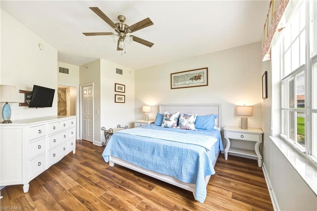 3053 Driftwood WAY 3907-10