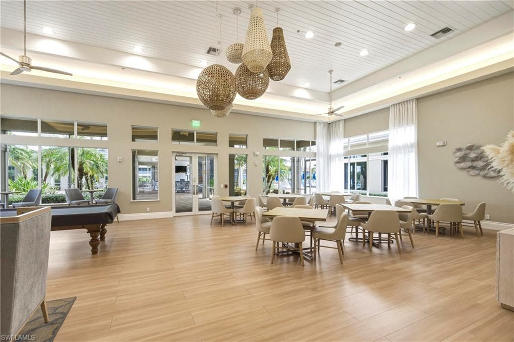 3053 Driftwood WAY 3907-34