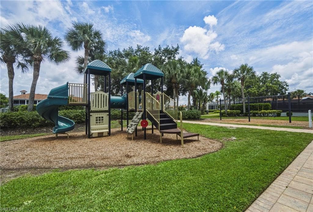 3053 Driftwood WAY 3907-30