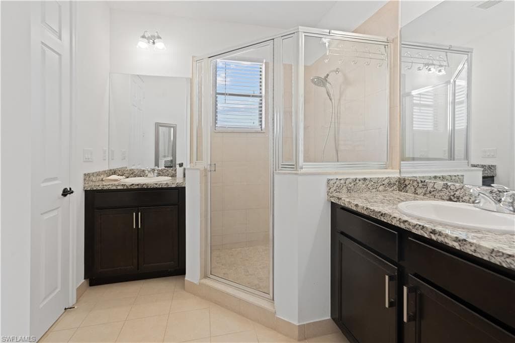 5402 Ferris AVE-11