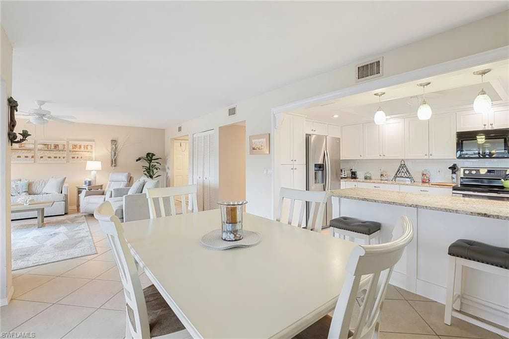 84 Georgetown BLVD 84-4