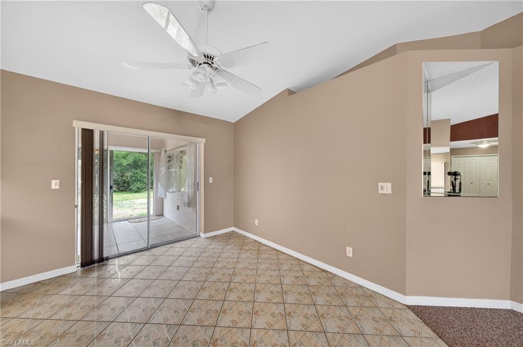 6731 Eagle Tree CT-12