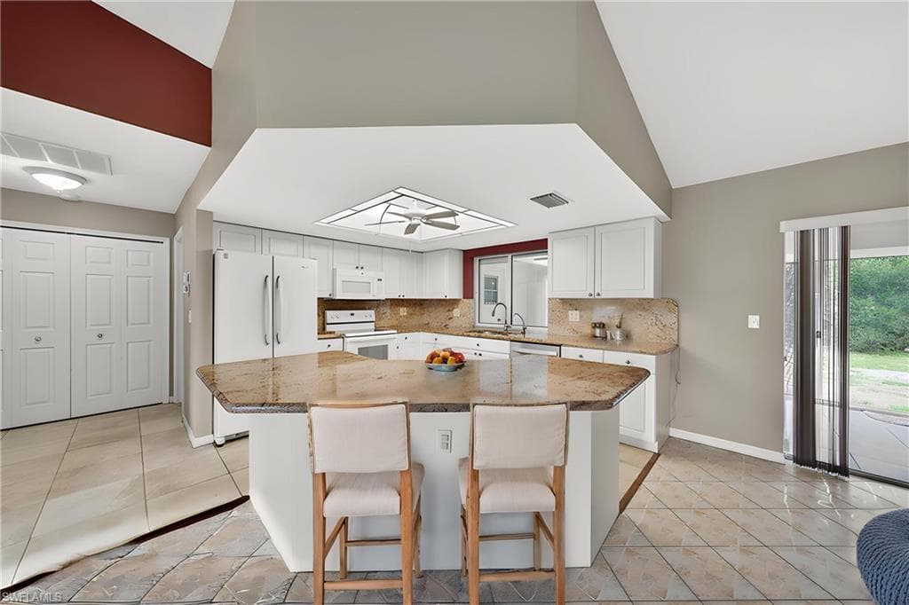 6731 Eagle Tree CT-7