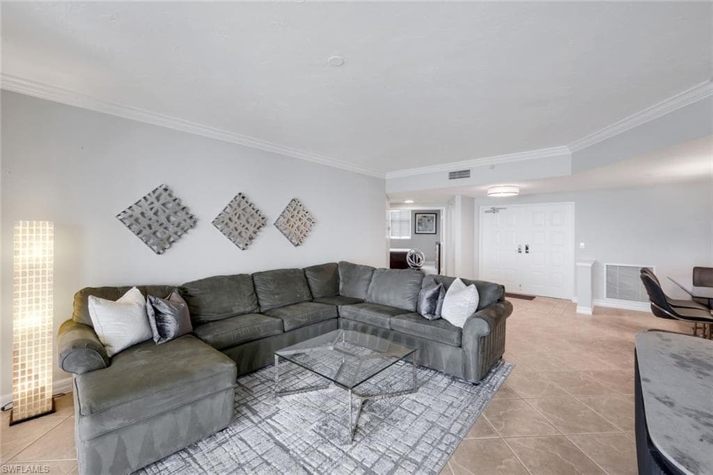 980 Cape Marco DR 1602-5