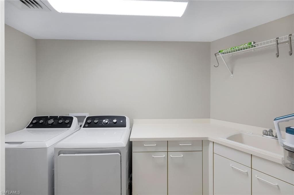 980 Cape Marco DR 1602-21