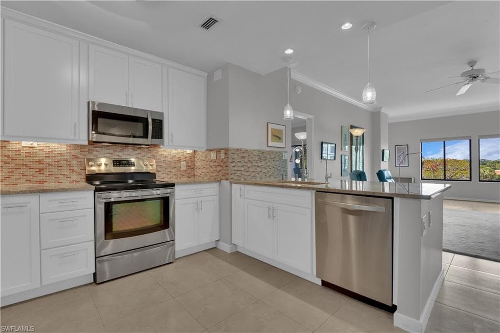 201 Arbor Lake DR 404-7