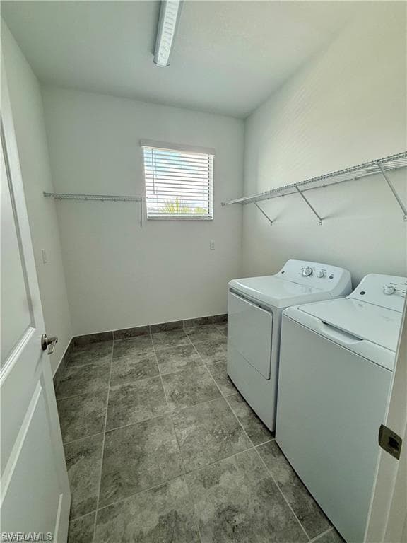 20884 Thistle Leaf LN-6