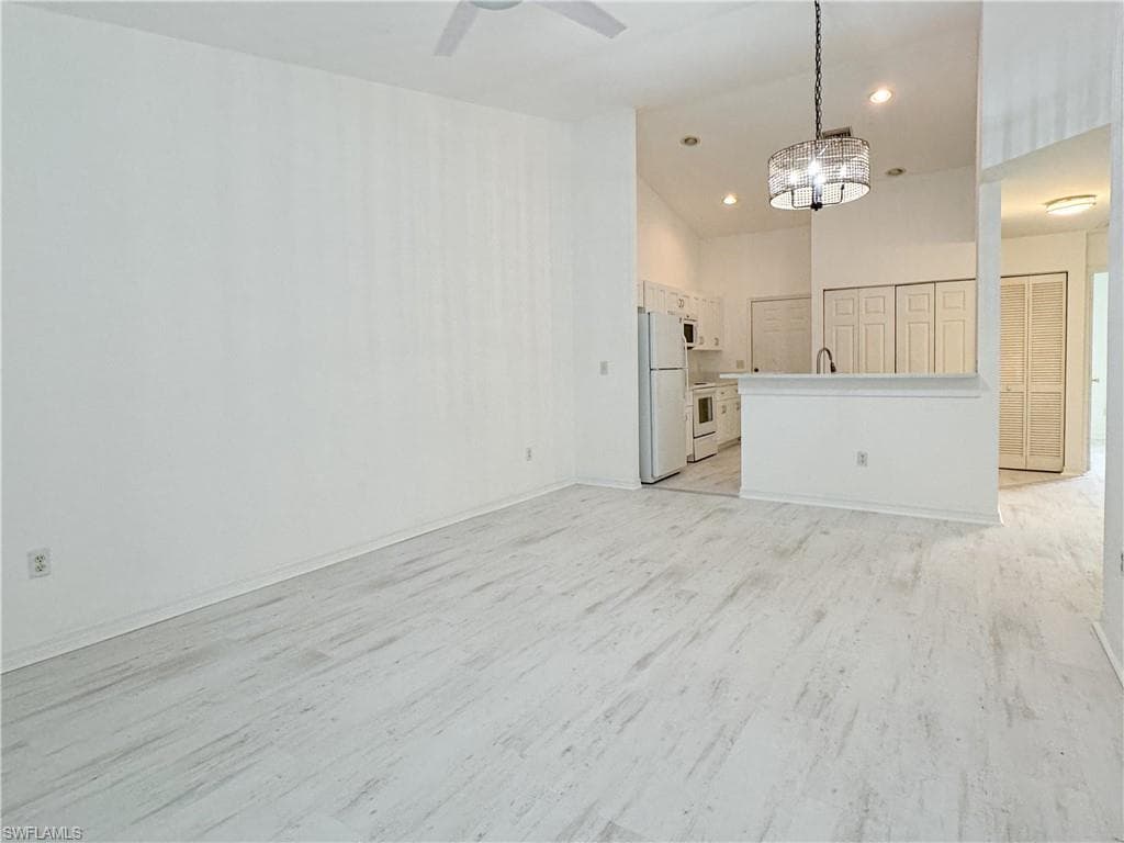 6265 Vista Garden WAY B-12